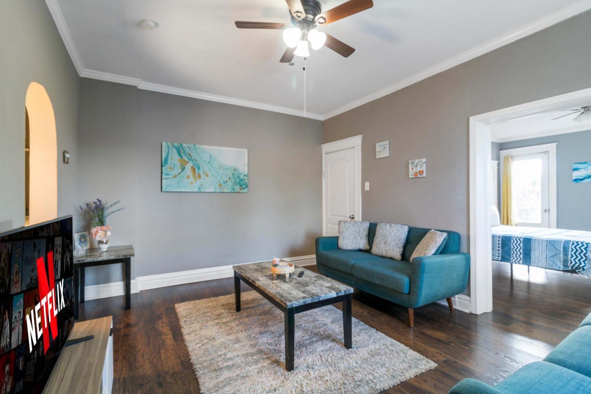 Roomy 2Br-1Ba Wfh Desk & Backyard Saint Louis Esterno foto