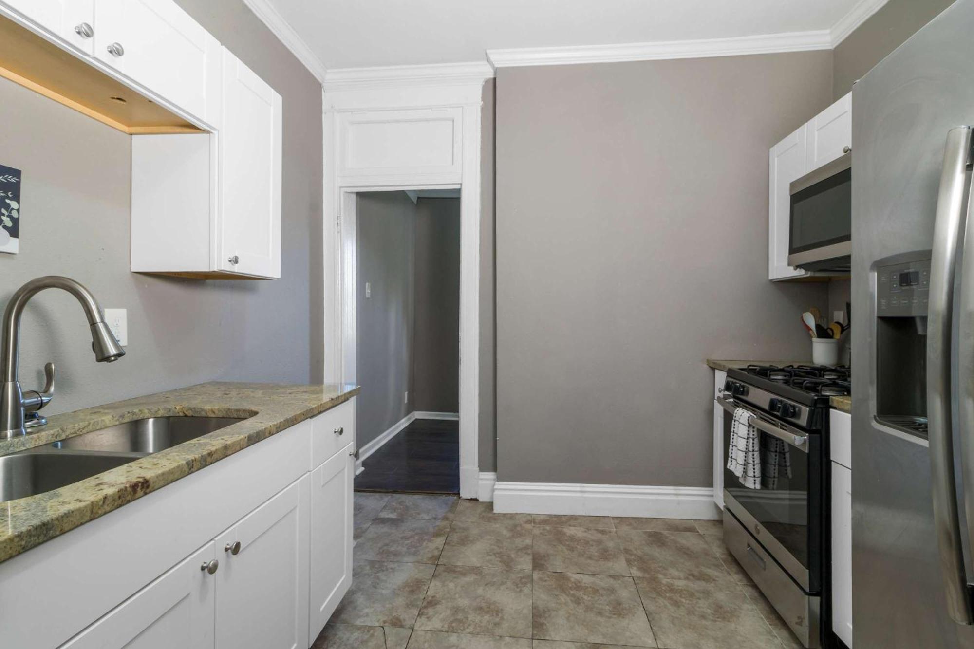 Roomy 2Br-1Ba Wfh Desk & Backyard Saint Louis Esterno foto
